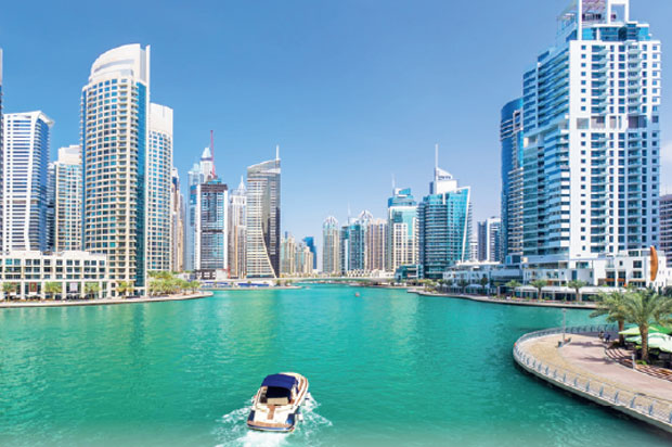 Песак, ајкуле и вожња балоном изнад небодера